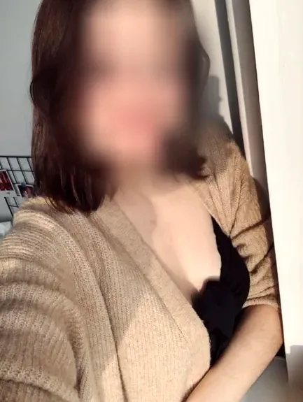 Amelie, 30