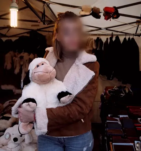 Carina, 35