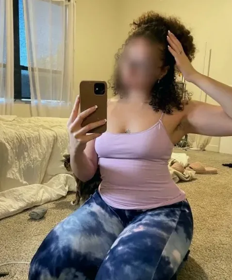 Diana, 32