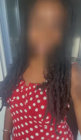 Hannah, 36