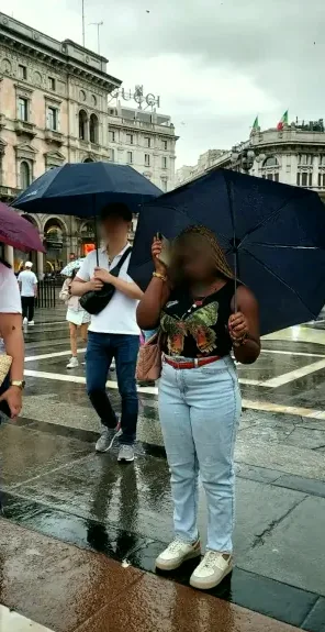 Leyla, 23