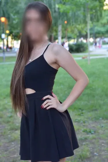 Miriam, 27