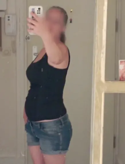 Nicole, 36