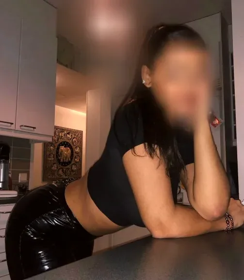 Patrizia, 32