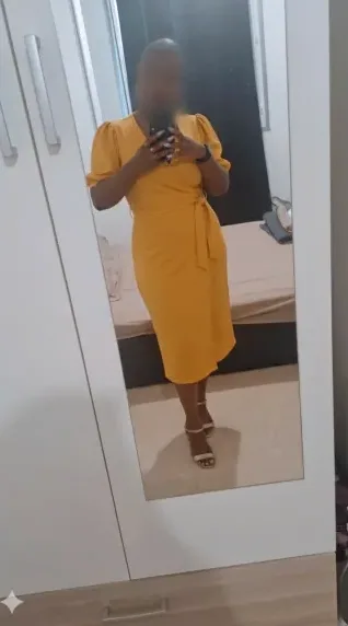 Pauline, 33