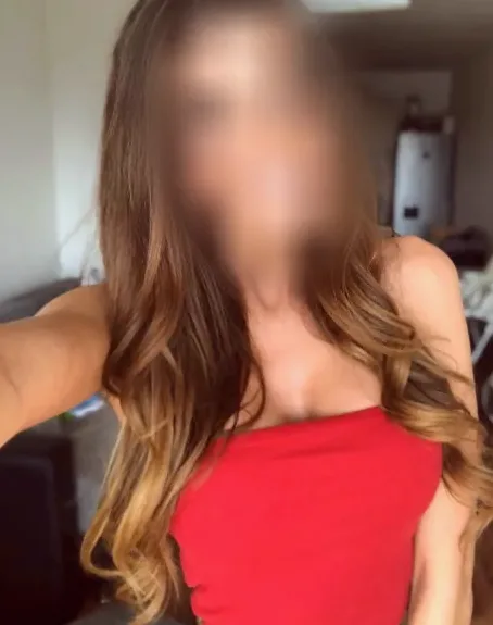 Yasmin, 35